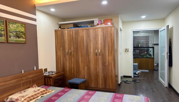 Cho thuê căn hộ chung cư KĐTM Nghĩa Đô- Bắc Từ Liêm DT 75m2*3pn2vs Giá 14 Triệu